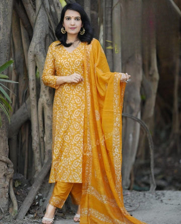 Women Cotton Yellow Kurta Pant with Dupatta Set