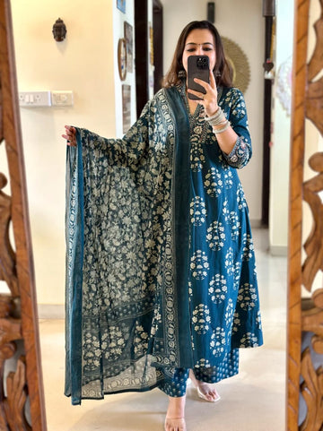 Women's Cotton Kurti with Floral Print,Anarkali 3pc set