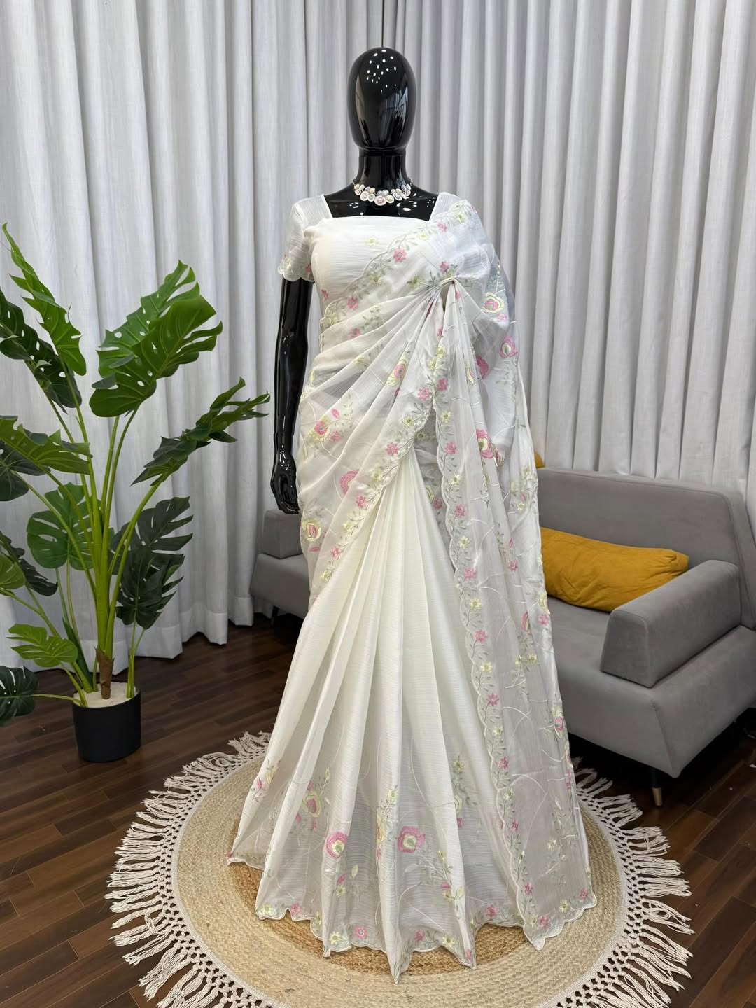 White Floral Print Georgette Saree with Pearl Border | Elegant Party Wear & Casual Ethnic Saree for Women