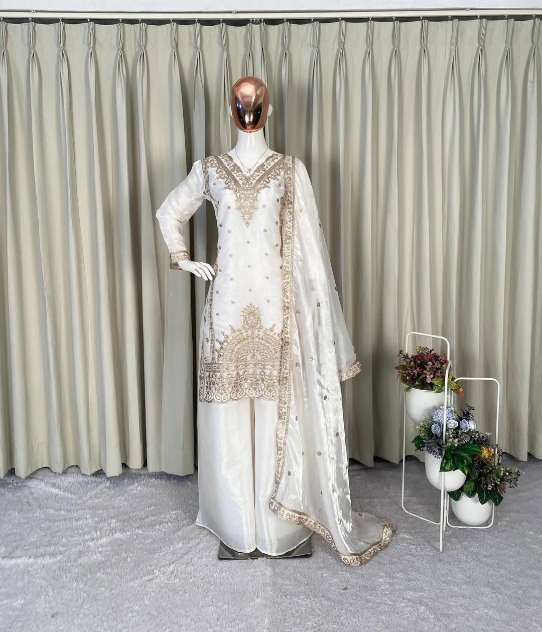 Designer Embroidered Straight Suit Set with Dupatta – Festive & Eid Wear (Blue / White)