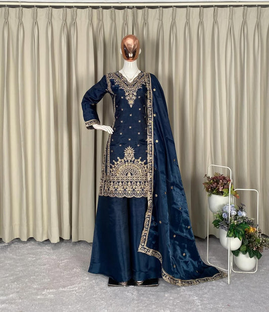 Designer Embroidered Straight Suit Set with Dupatta – Festive & Eid Wear (Blue / White)