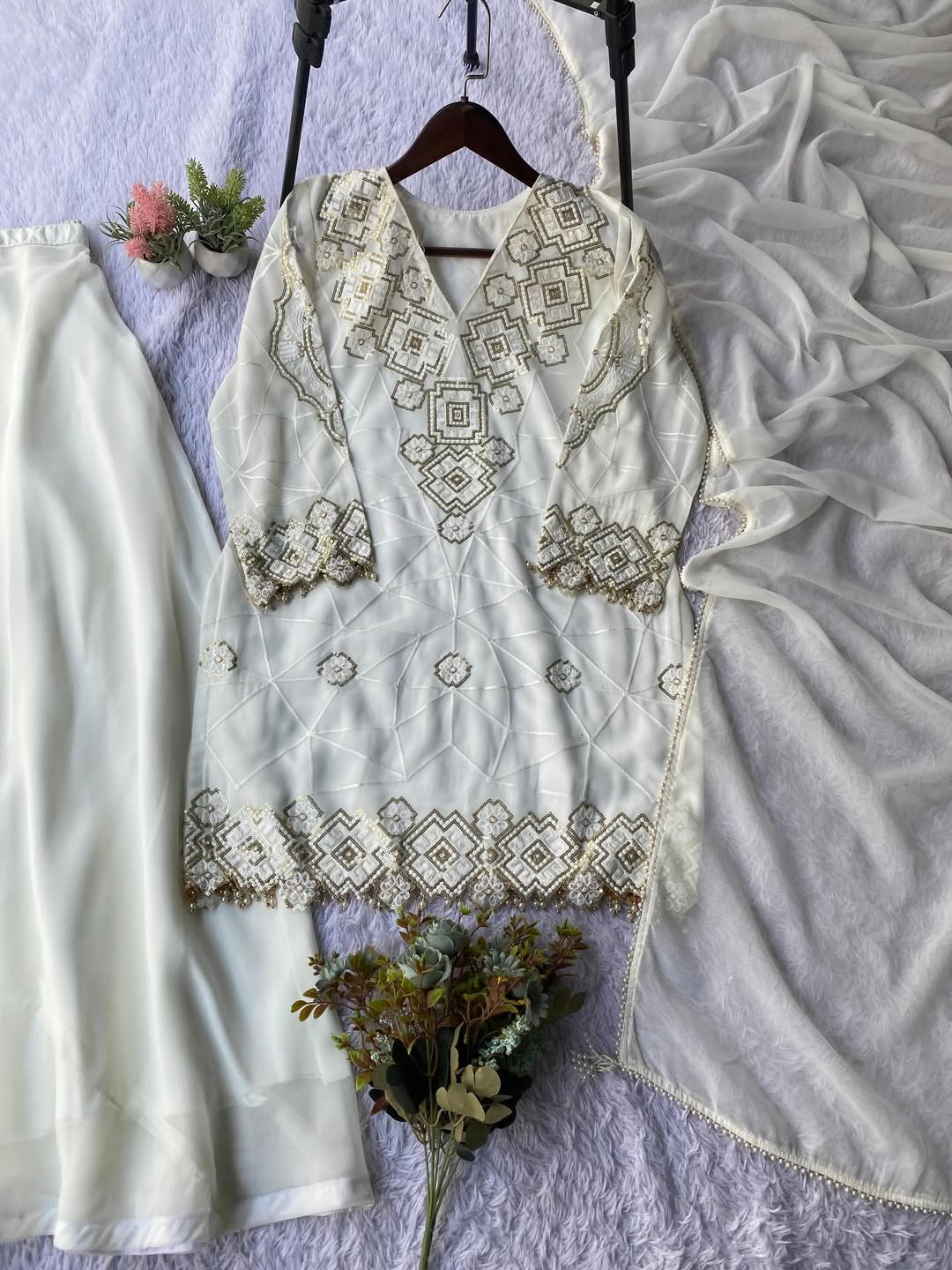 ✨ Eid Exclusive Designer Embroidered Kurti Pant Set with Soft Net Dupatta | Party & Wedding Wear ✨