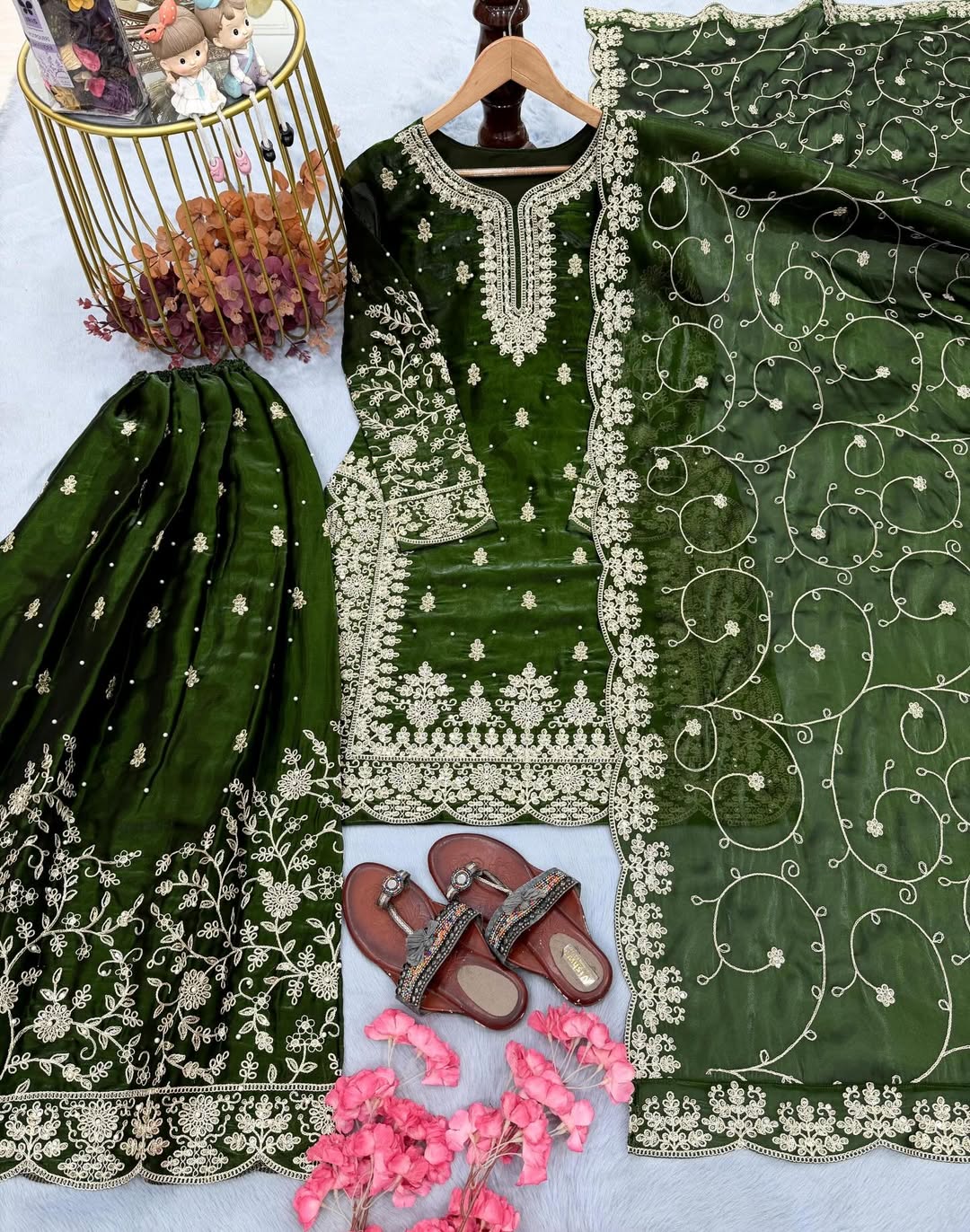 Embroidered Kurta Pant Set with Floral Dupatta | Designer Party Wear & Festive Ethnic Suit for Women