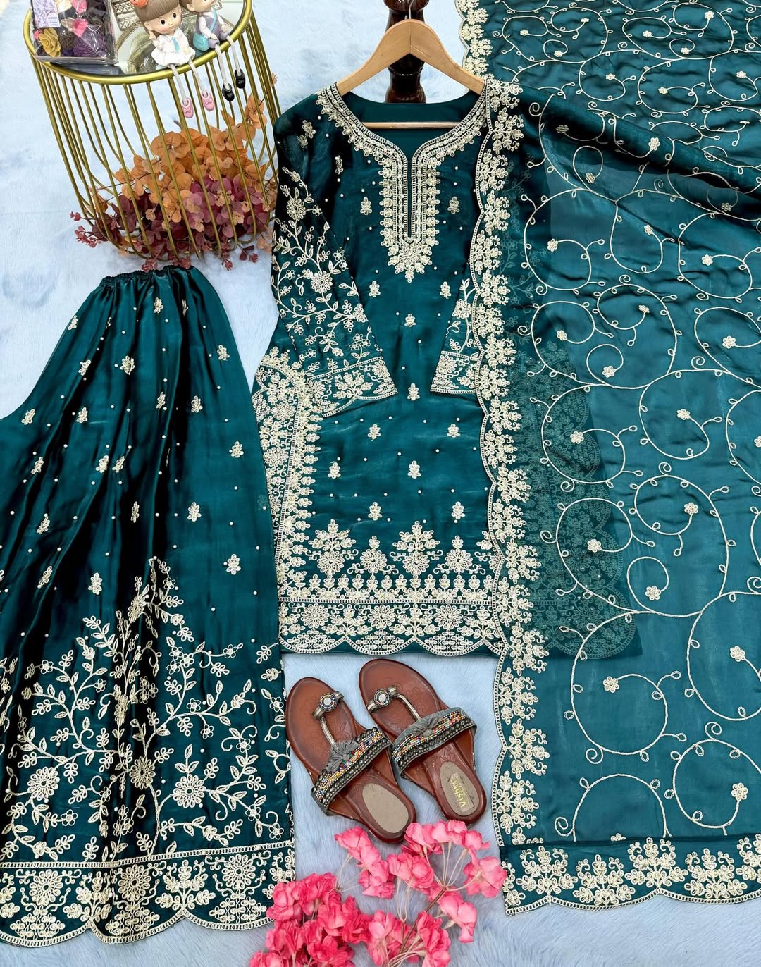 Embroidered Kurta Pant Set with Floral Dupatta | Designer Party Wear & Festive Ethnic Suit for Women