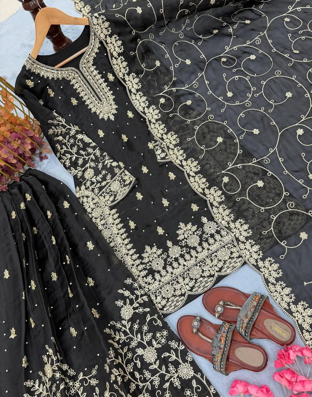 Embroidered Kurta Pant Set with Floral Dupatta | Designer Party Wear & Festive Ethnic Suit for Women