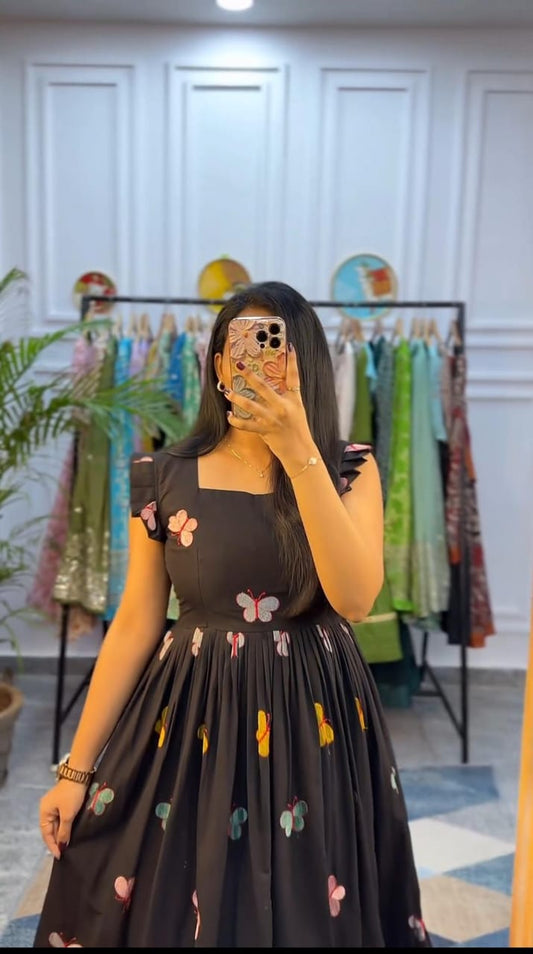 Women Black Butterfly Embroidery Midi Dress