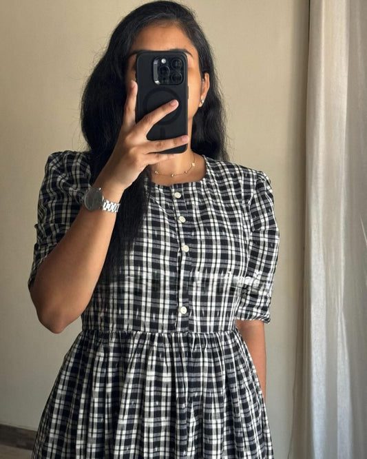 Women Checks Cotton Midi Dress