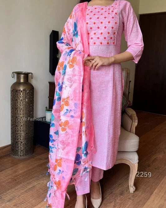 Pink Cotton Kurta Pant And Khadi Silk Floral Print Dupatta Set