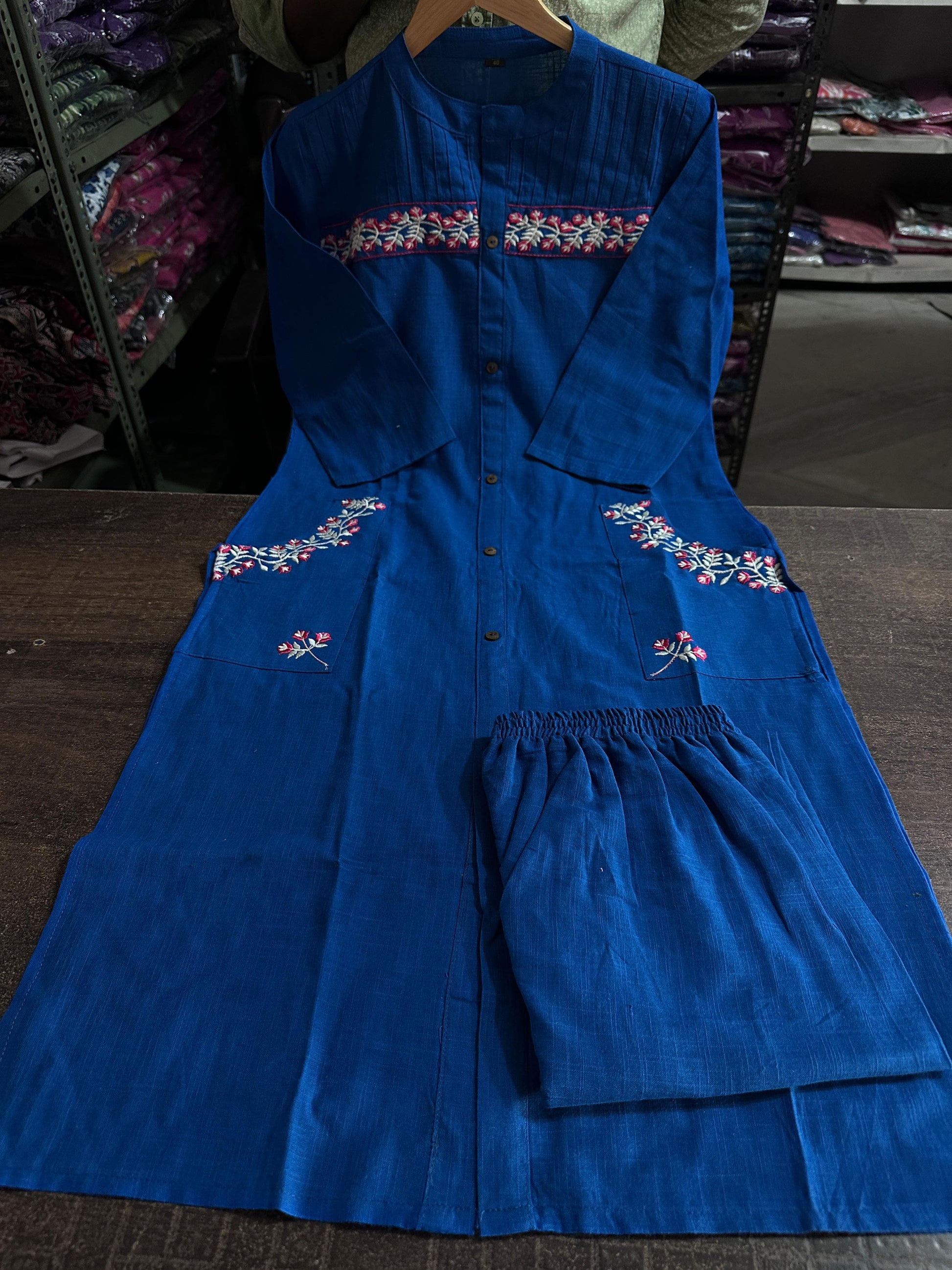 kurta set, embroidered kurta set, Aforaura 