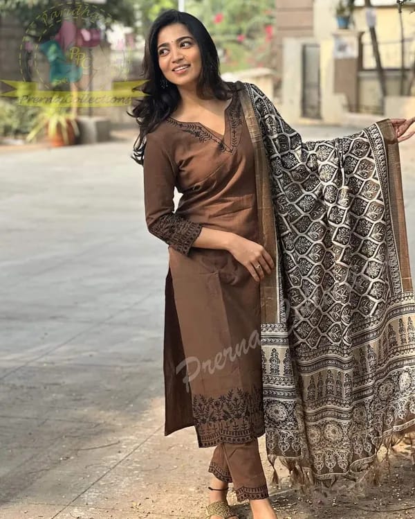 Brown cotton embroidered straight kurta pant with dupatta set