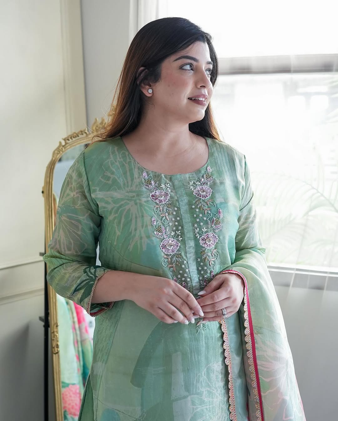 Elegant Three Piece Sea Green Kurta Set