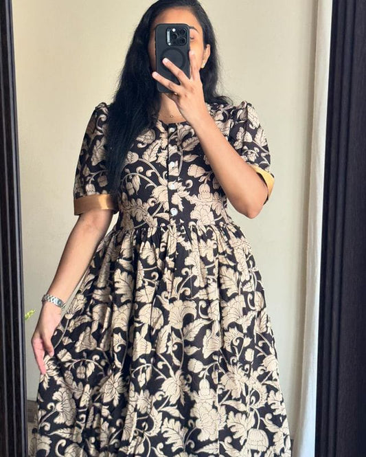 New Beautiful Black Cotton Midi Dress