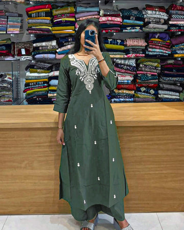 Beautiful Olive Green Cotton Kurta Pant Set